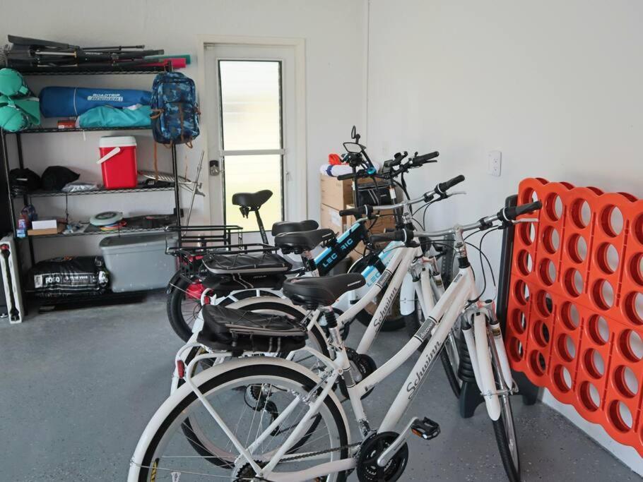 קייפ קורל Cozy Retreat, Heated Pool, Water Canal, Bikes,3 Bedroom מראה חיצוני תמונה