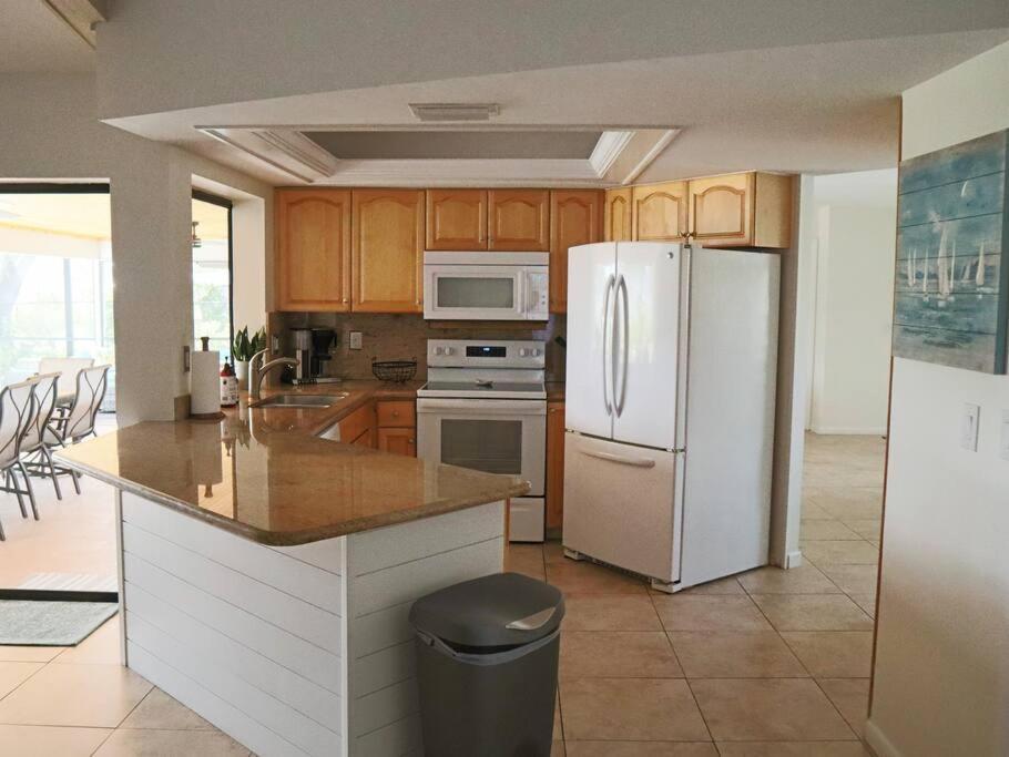 קייפ קורל Cozy Retreat, Heated Pool, Water Canal, Bikes,3 Bedroom מראה חיצוני תמונה