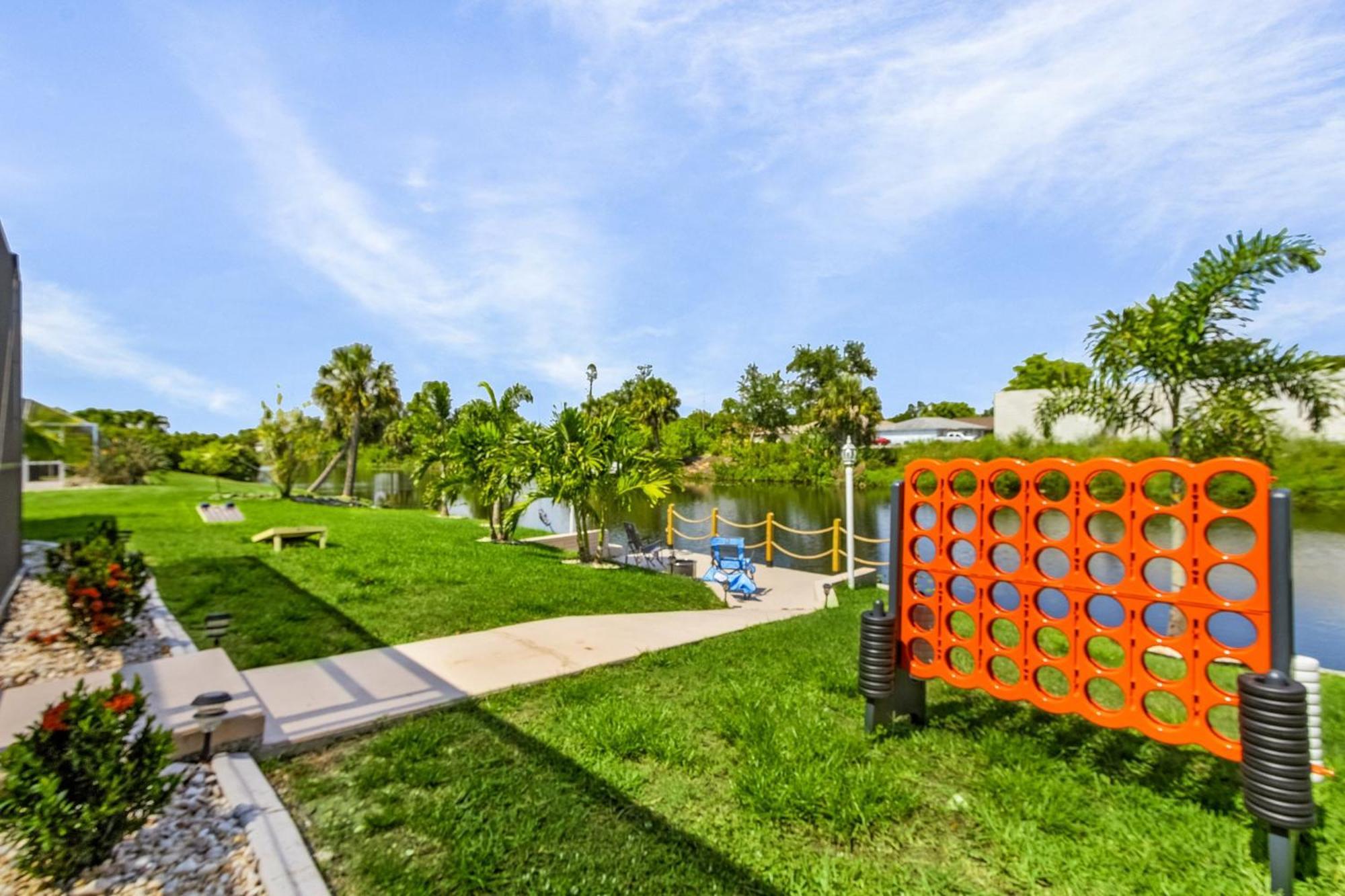 קייפ קורל Cozy Retreat, Heated Pool, Water Canal, Bikes,3 Bedroom מראה חיצוני תמונה